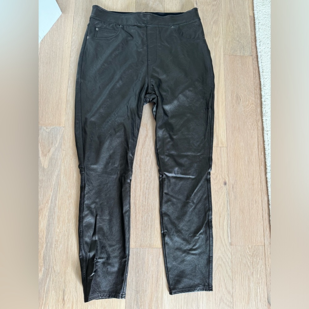 SPANX faux leather leggings, size medium.